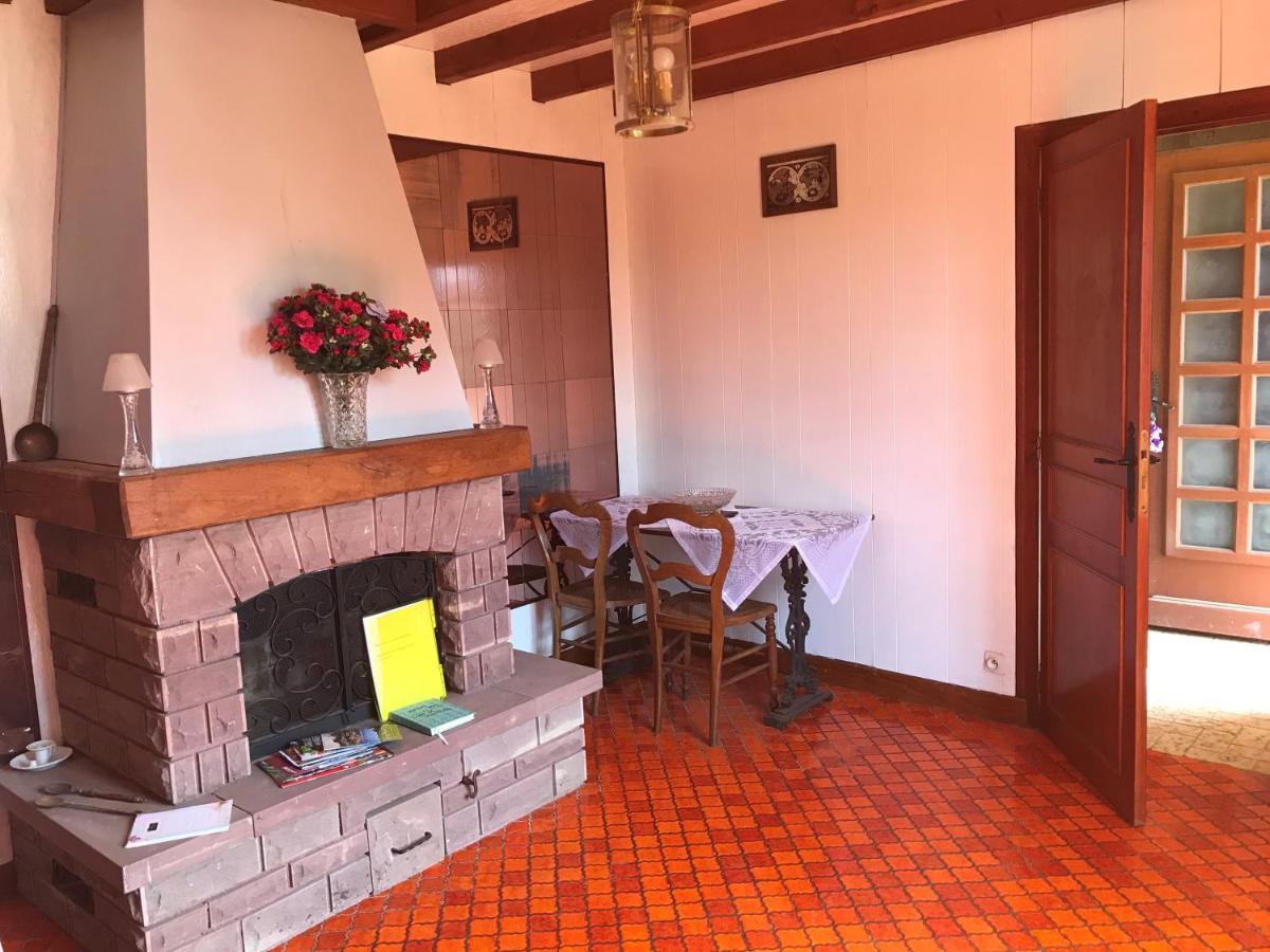 May'S Cottage Availles-Limouzine 外观 照片